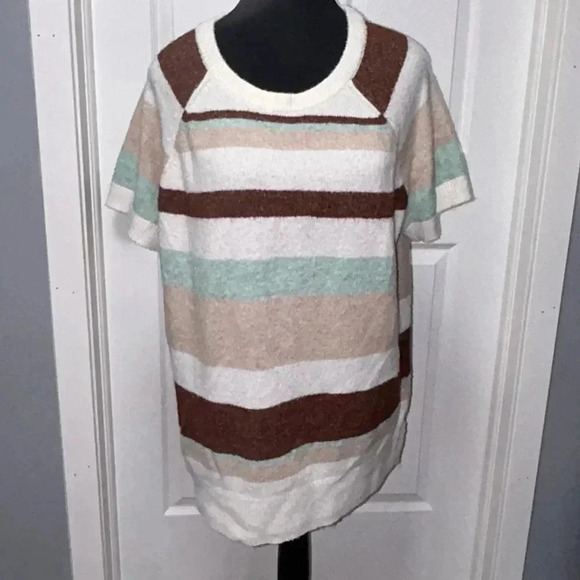 Softest Sweater Short Sleeve  Pullover - Picture 2 of 7